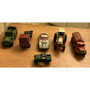 Mixed Lot Vintage Die Cast Cars lot of 6 ( Hot wheels/maisto/muscle Machine) Etc